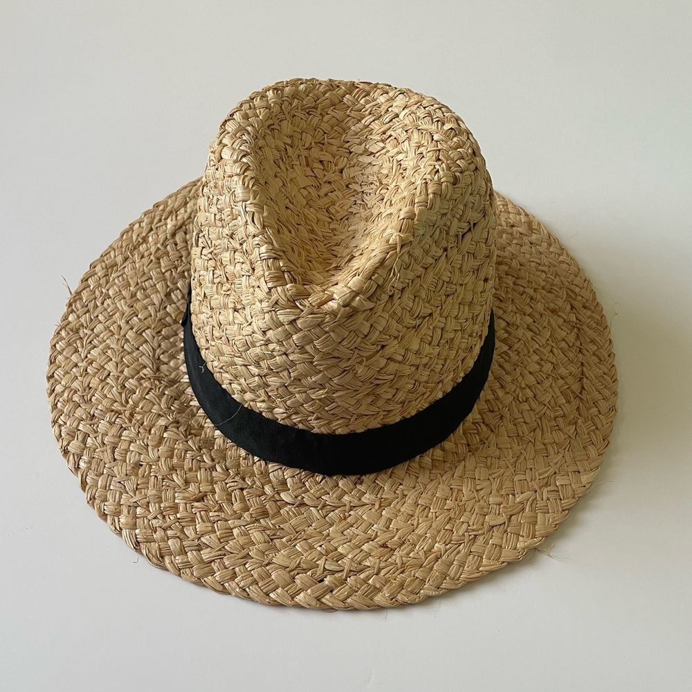 Classic Tan Straw Fedora Hat